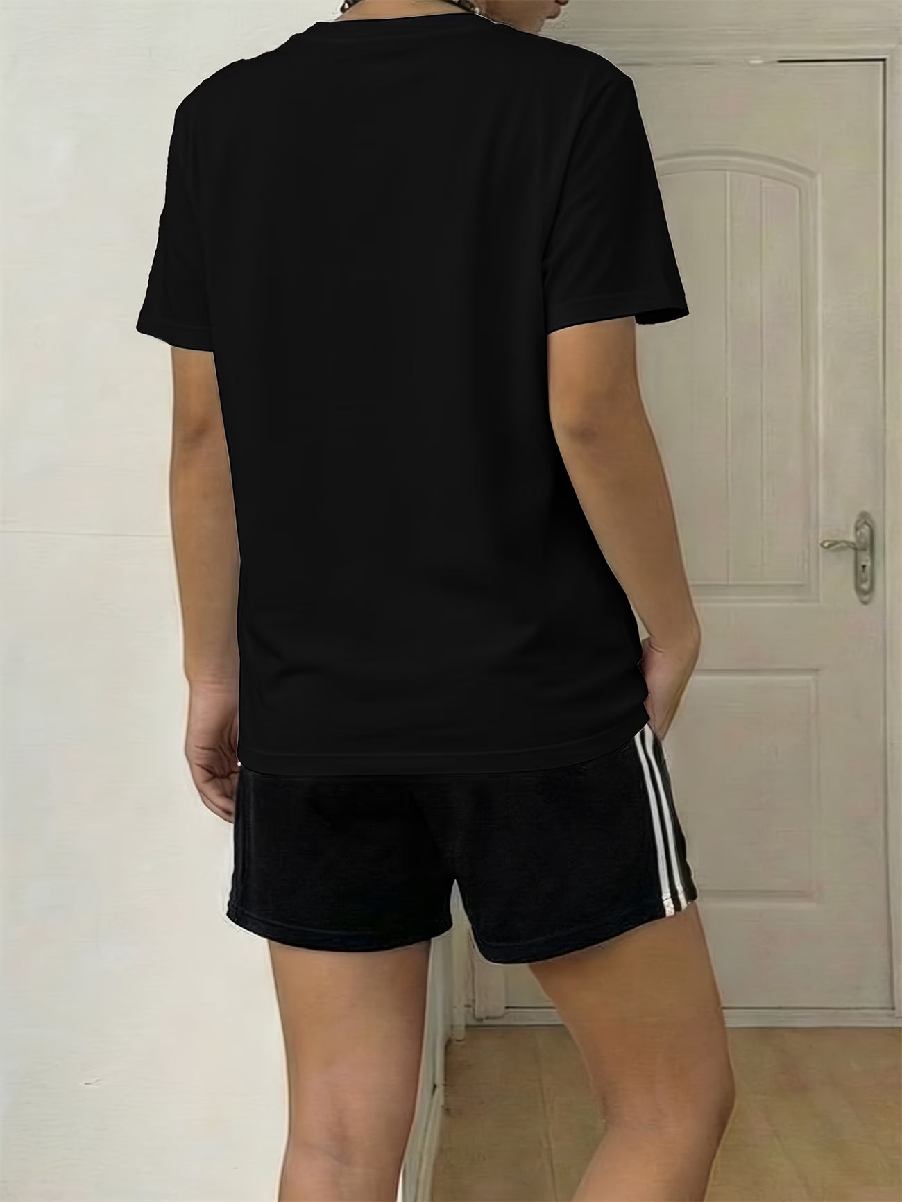 Milano Print Two-Piece — Graphic Tee & Casual Shorts