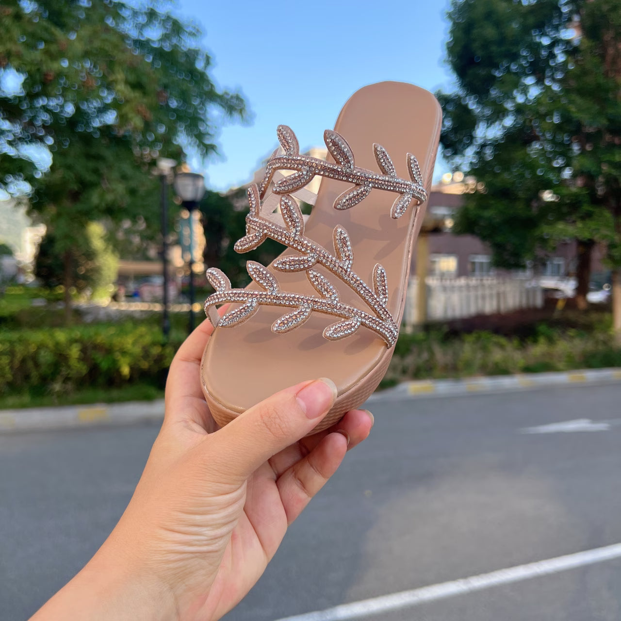 Women's Summer Sparkle Leafy Wedge Sandals