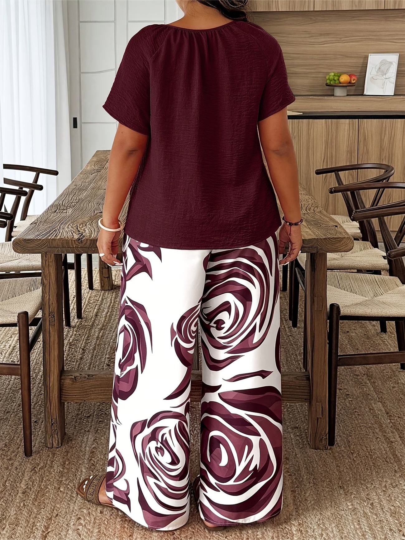 Textured Fabric Short Sleeve Top & Printed Wide-Leg Pants Co-ord | Curve