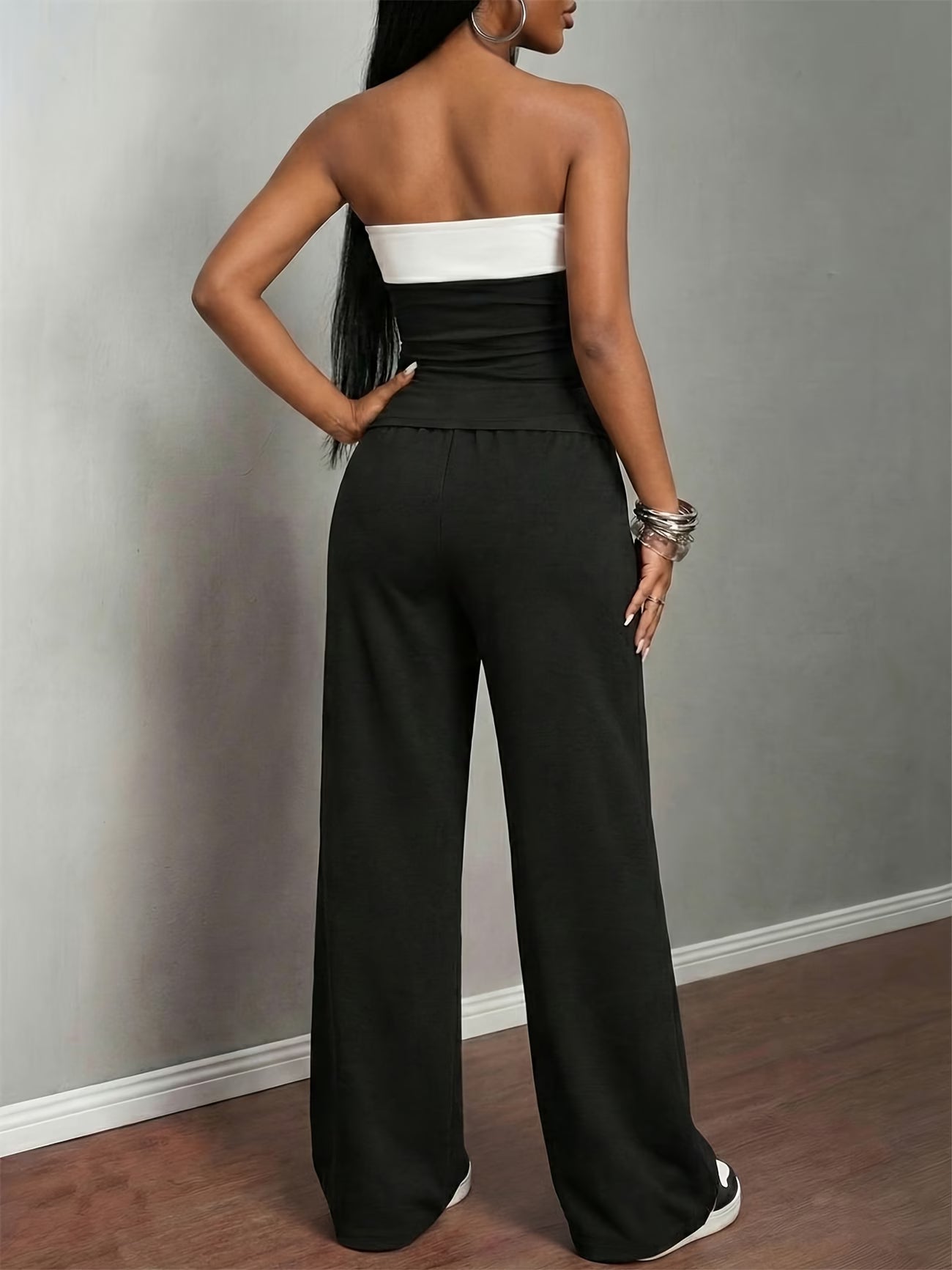 Star Print Two-Piece — Strapless Top & Wide-Leg Pants