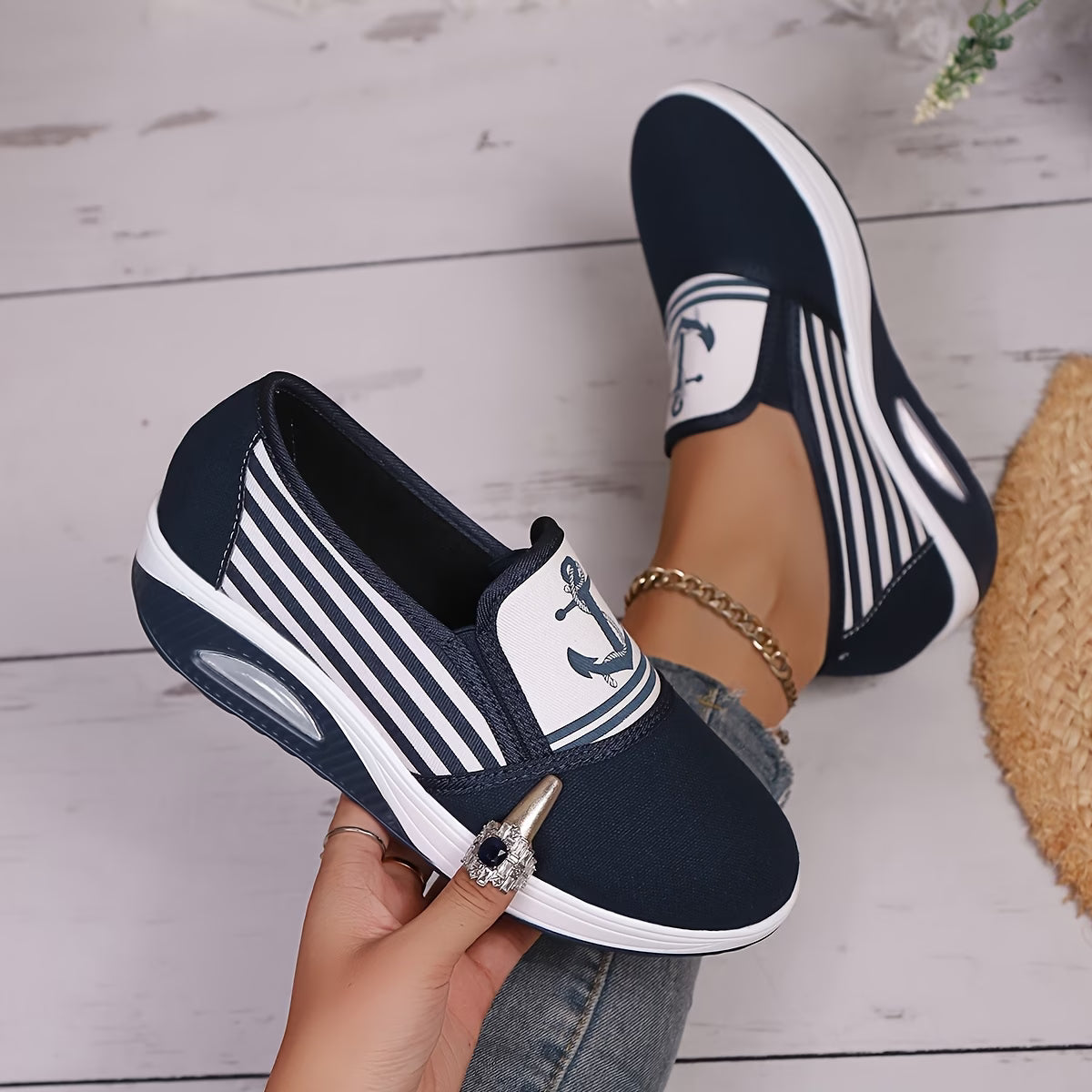 Casual Lightweight Canvas Shoes