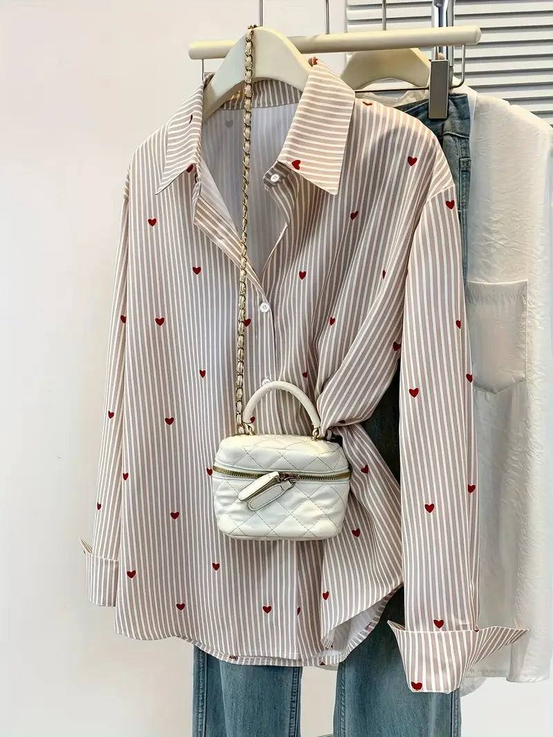 Plus Size Women's Striped Heart Print Top