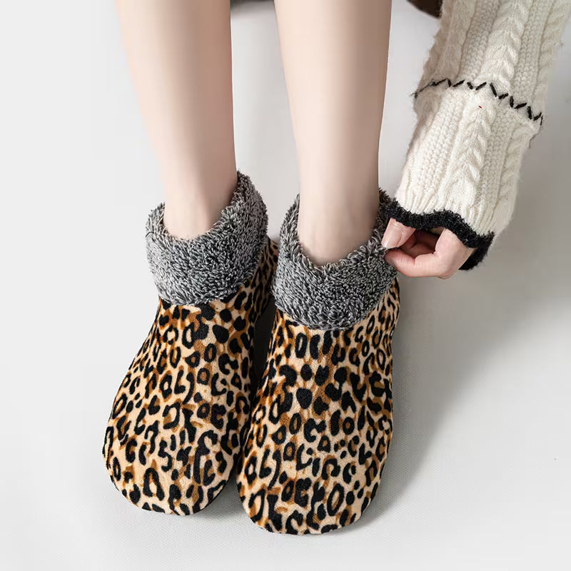 1 Pair Women's Plush Faux Fur Leopard Print Slippers