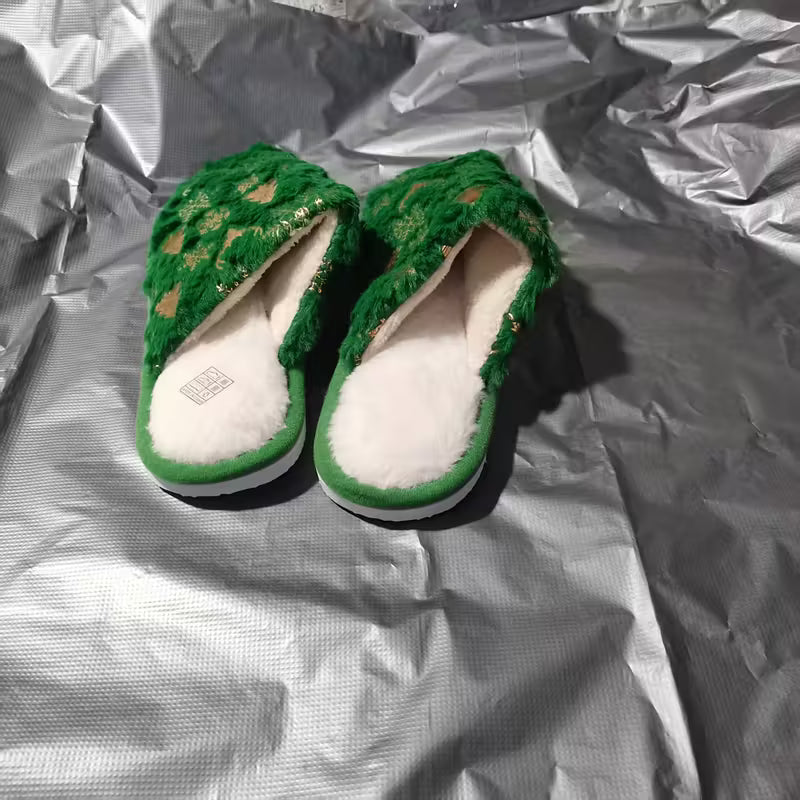 Plush Christmas Tree Slip-On Slippers