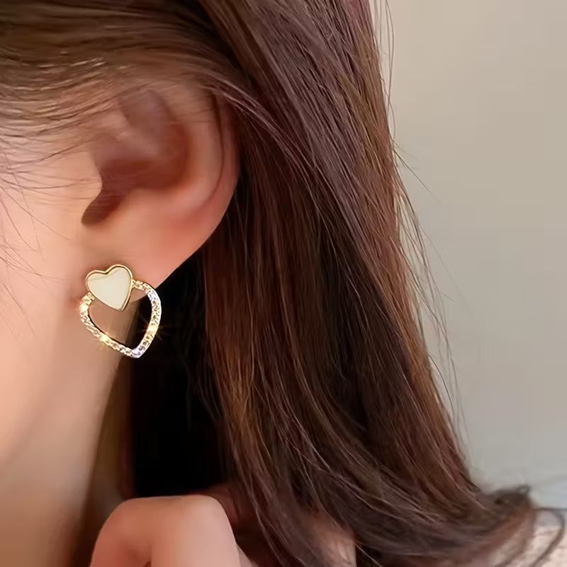 1 Pair Asymmetric Rhinestone Heart Stud Earrings for Women,