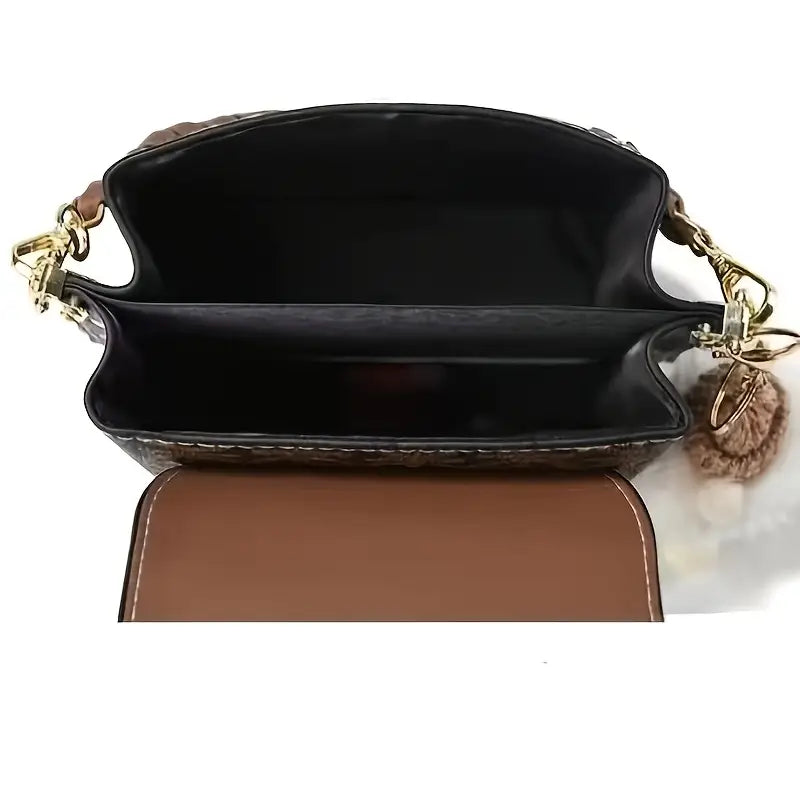 Shop our elegant checkered small handbag featuring a timeless pattern perfect for sophisticated style