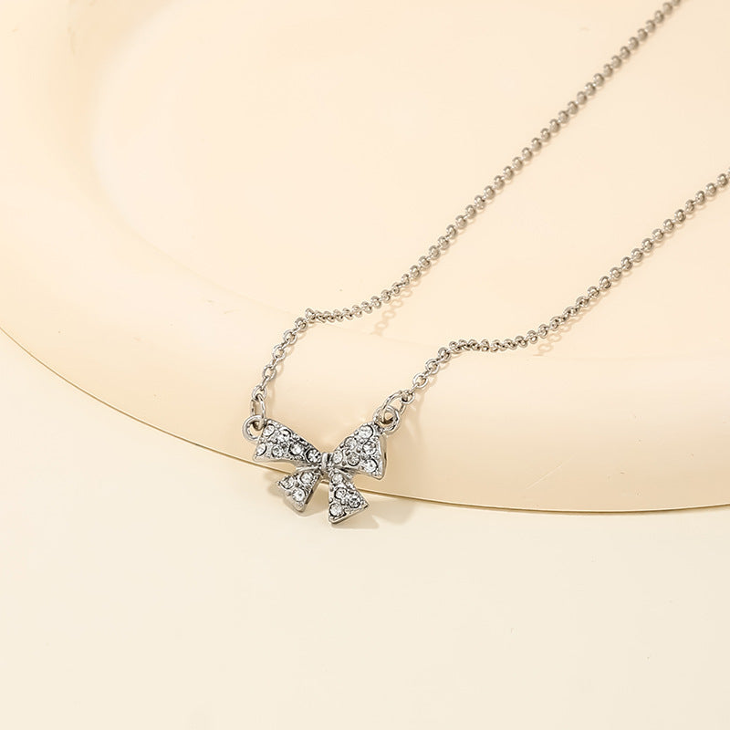 Sweet Light Luxury Bow Necklace
