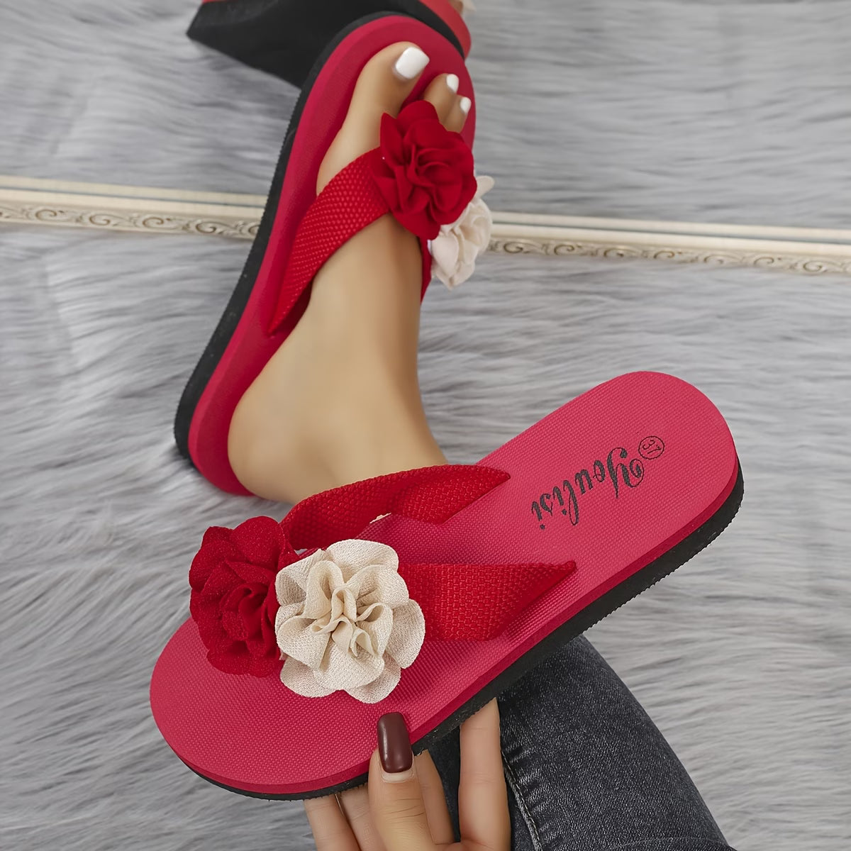 Summer Women's Bright Double Flower Toe-in Flip Flops