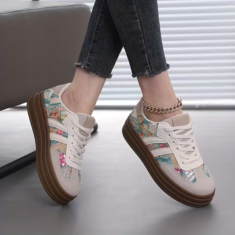 Lightweight All-Season Casual Sneakers