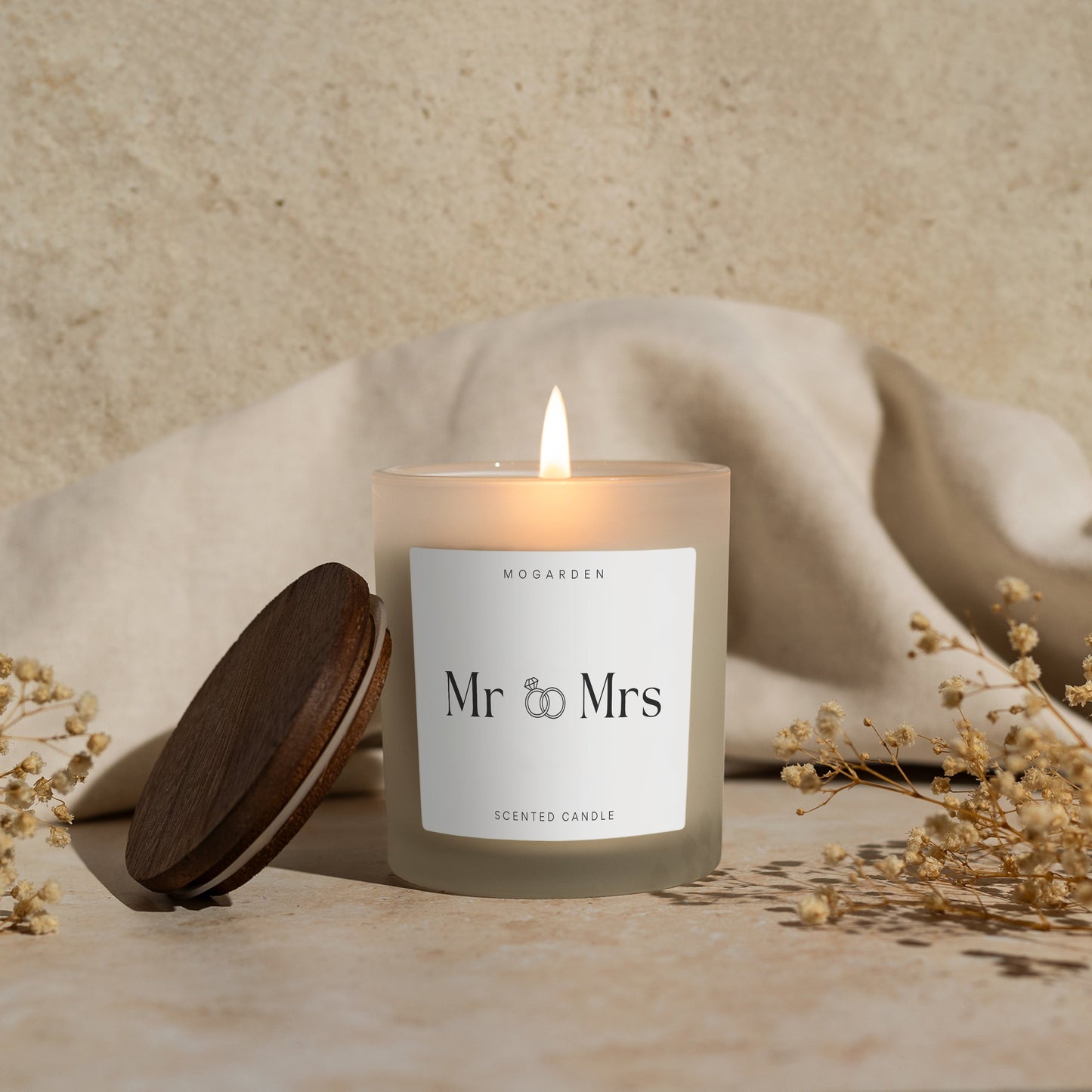 Wedding Candle Gift, Wedding Gifts for Bride and Groom, Mr and Mrs Gift, Luxury Scented Vanilla Candle Natural Soy 220g