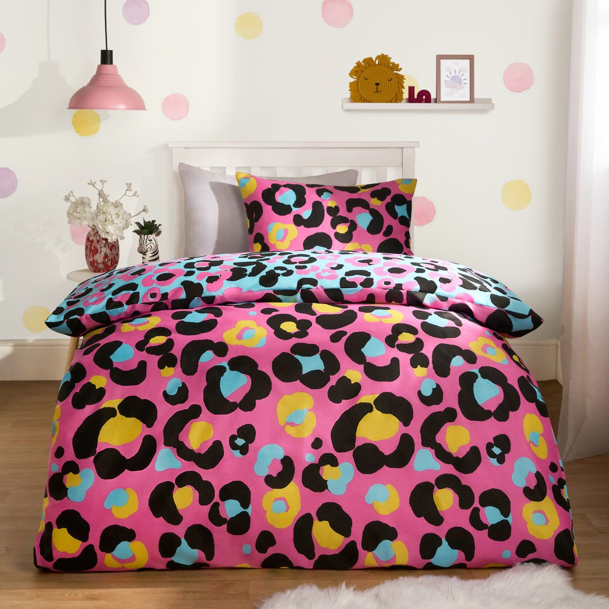 Abstract Neon Leopard Print Reversible Duvet Set pink