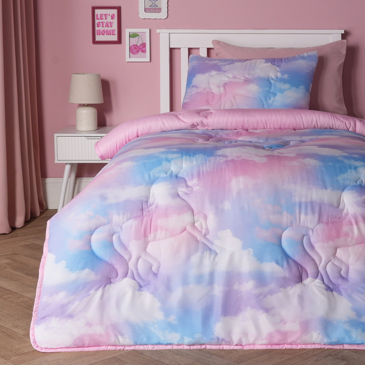 Unicorn Print Quilted Coverless 7.5 Tog Duvet Set - Multi
