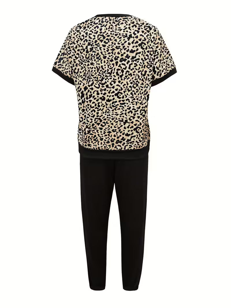 Women'S Leopard Print Letter M T-Shirt & High-Waist Black Pants Two-Piece Set