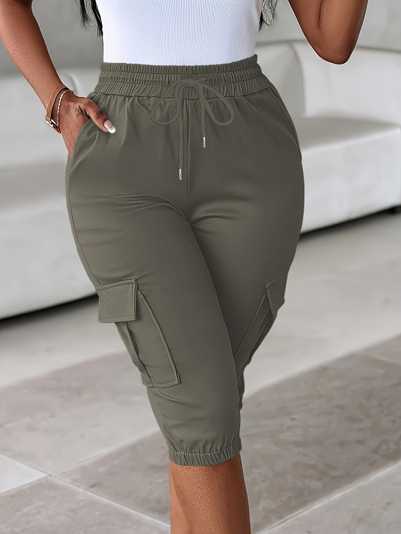 Women's Slim-Fit Work Shorts