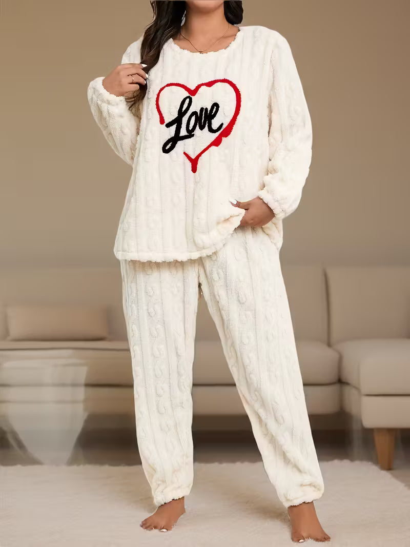 Plus-Size Cozy Heart-Patterned Pullover Fleece Winter Loungewear Set