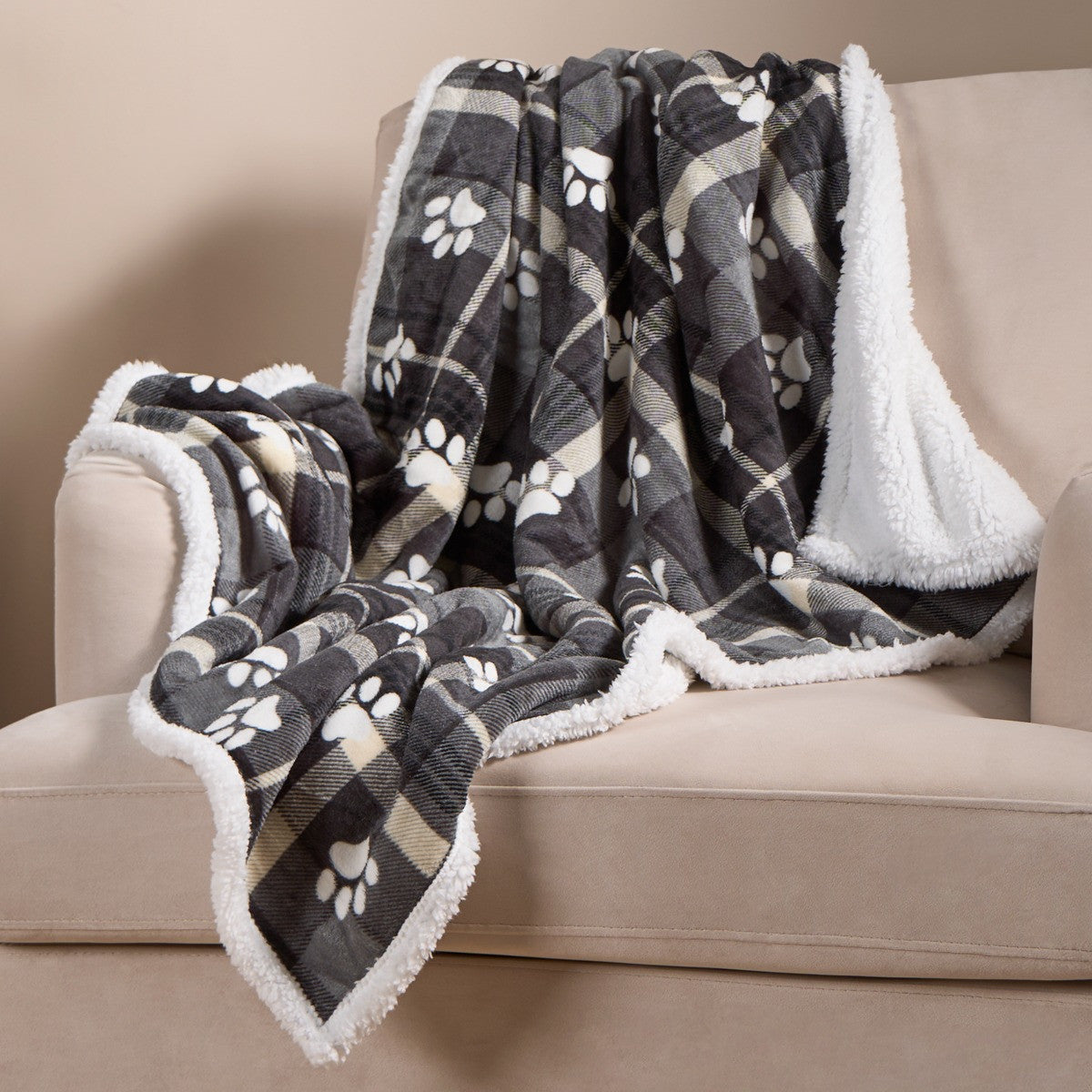 Pet Winsford Check Paw Flannel Fleece Throw