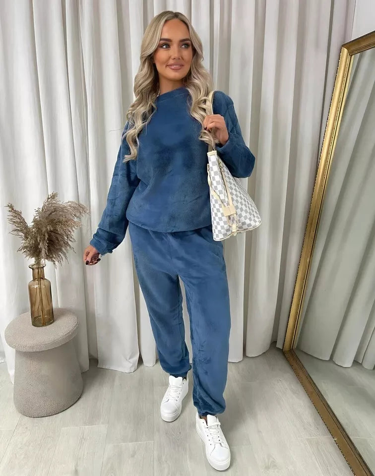 LADIES VELOUR FLUFFY JOGGER TOP C0-ORD SUIT
